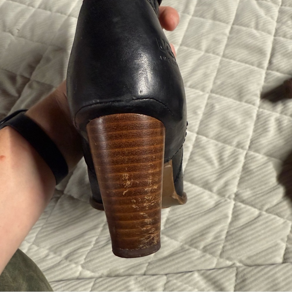 UGG 5454 Caroline Mid Calf Leather Heel Boot, Size 7.5 7 1/2 Black - Picture 7 of 16